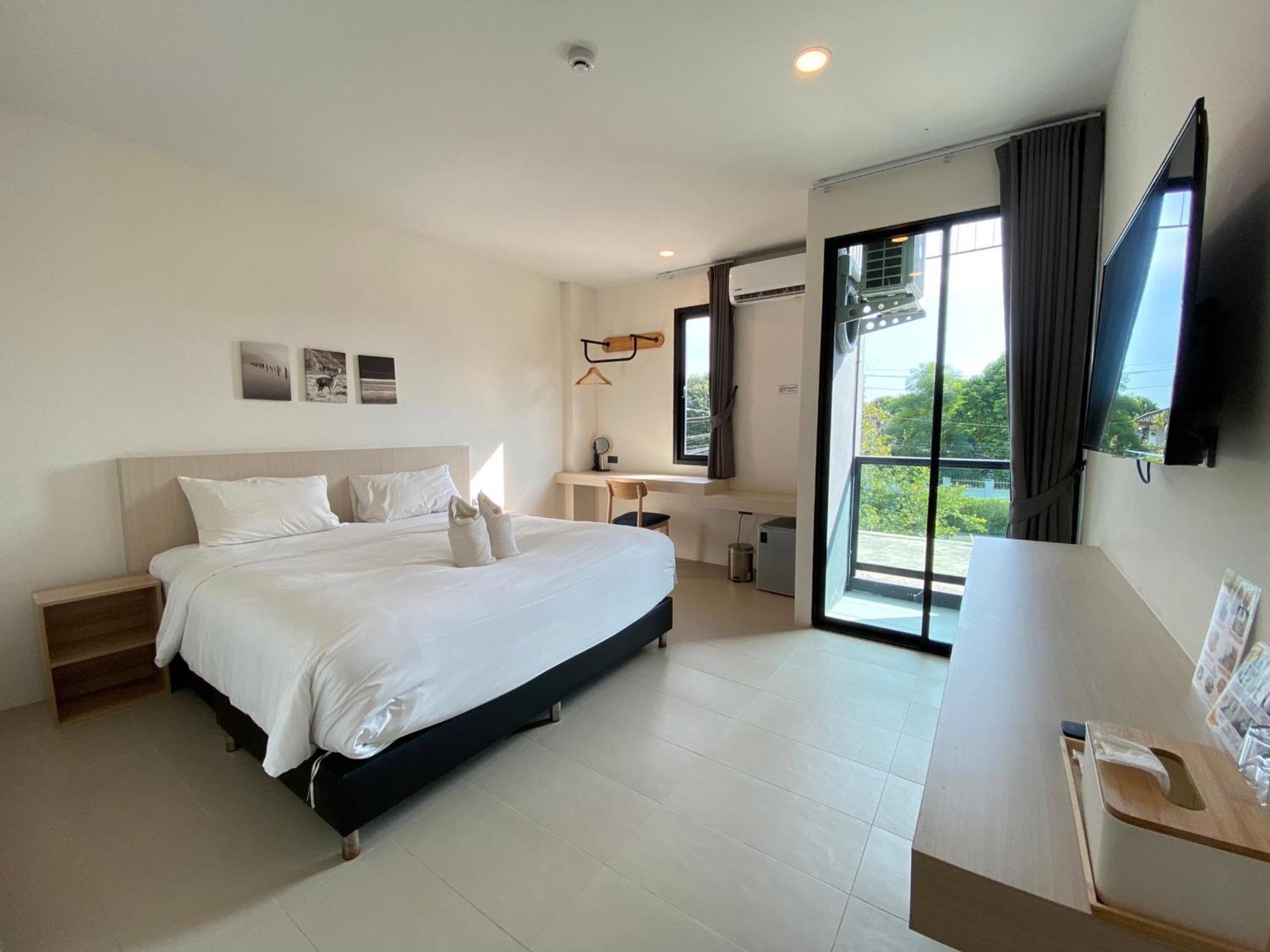 Double J Hotel — Photos 3